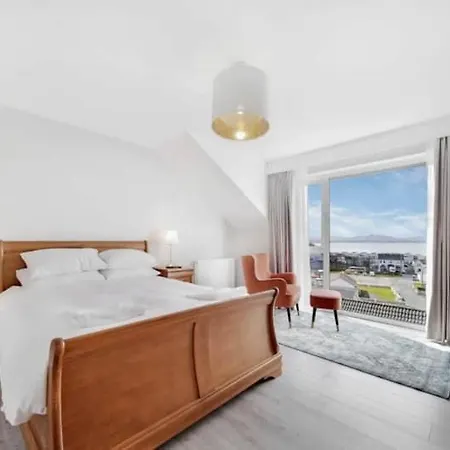 The View At Bayview *