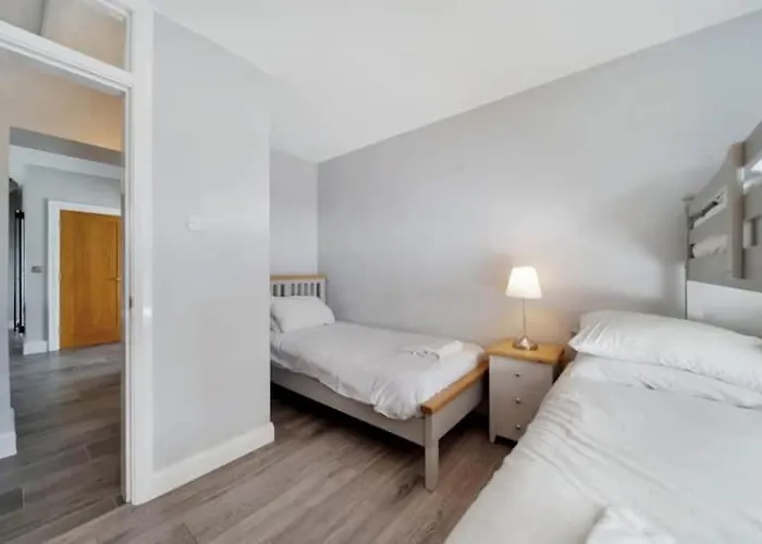 The View At Bayview *